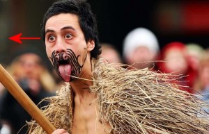 Maori_Ritual_Dance-HeadMovingRight