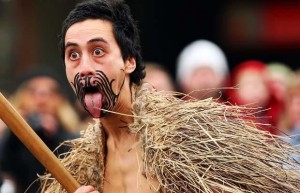 Maori_Ritual_Dance-ManPerformingMaoriRitualDance