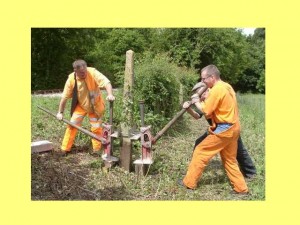 Tai_Chi_Pyramids_And_Grounding-BuriedFencePost