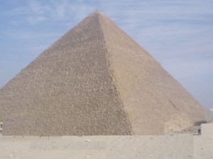 Wing_Chun_And_Triangles_01-ActualPyramid