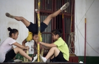 Feats_Of_Strength_Gallery_010.jpg