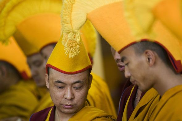Pyramid_Shaped_Headgear_Gallery_008.jpg